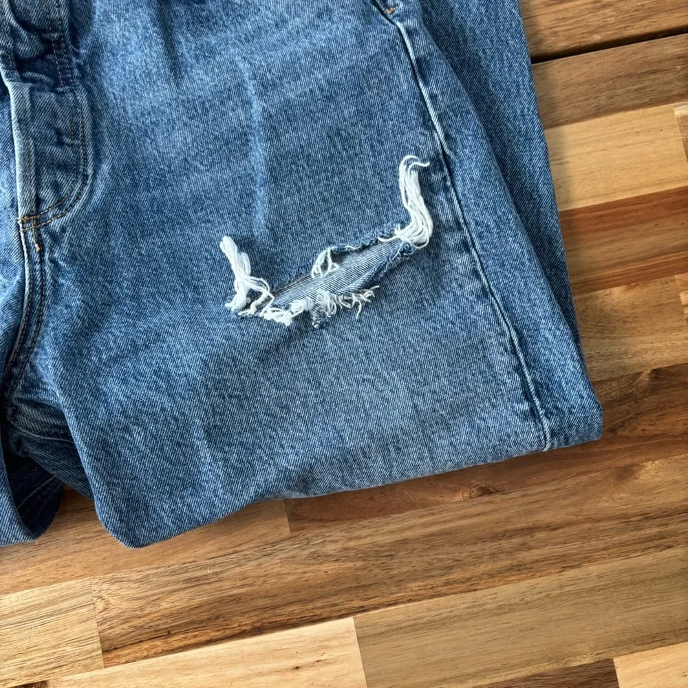 BDG‎ Relaxed Straight Jeans